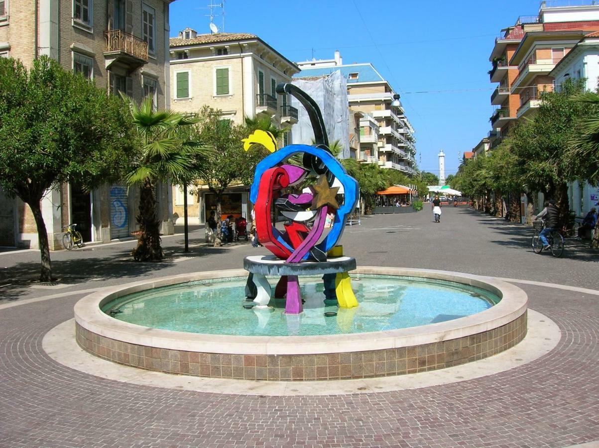 Casavacanze Estate 2 San Benedetto del Tronto Bagian luar foto